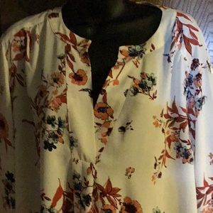 Van Heusen XXLT 100% polyester colorful shirt